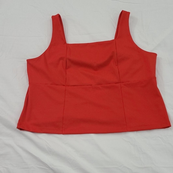PEACE LOVE WORLD Built-in Bra Tank Red XL crop - Picture 2 of 5